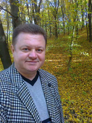 Олег Криворот