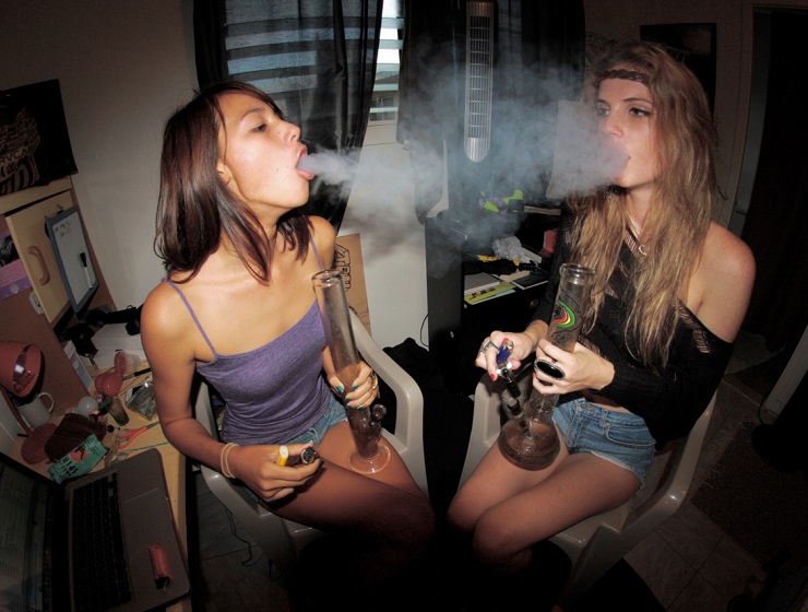 Girl smoking fetish gang bang fan photos