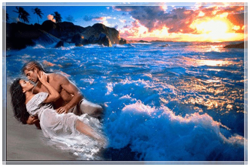 Зрелая дама красуется на берегу моря и страстно сосет хахалю