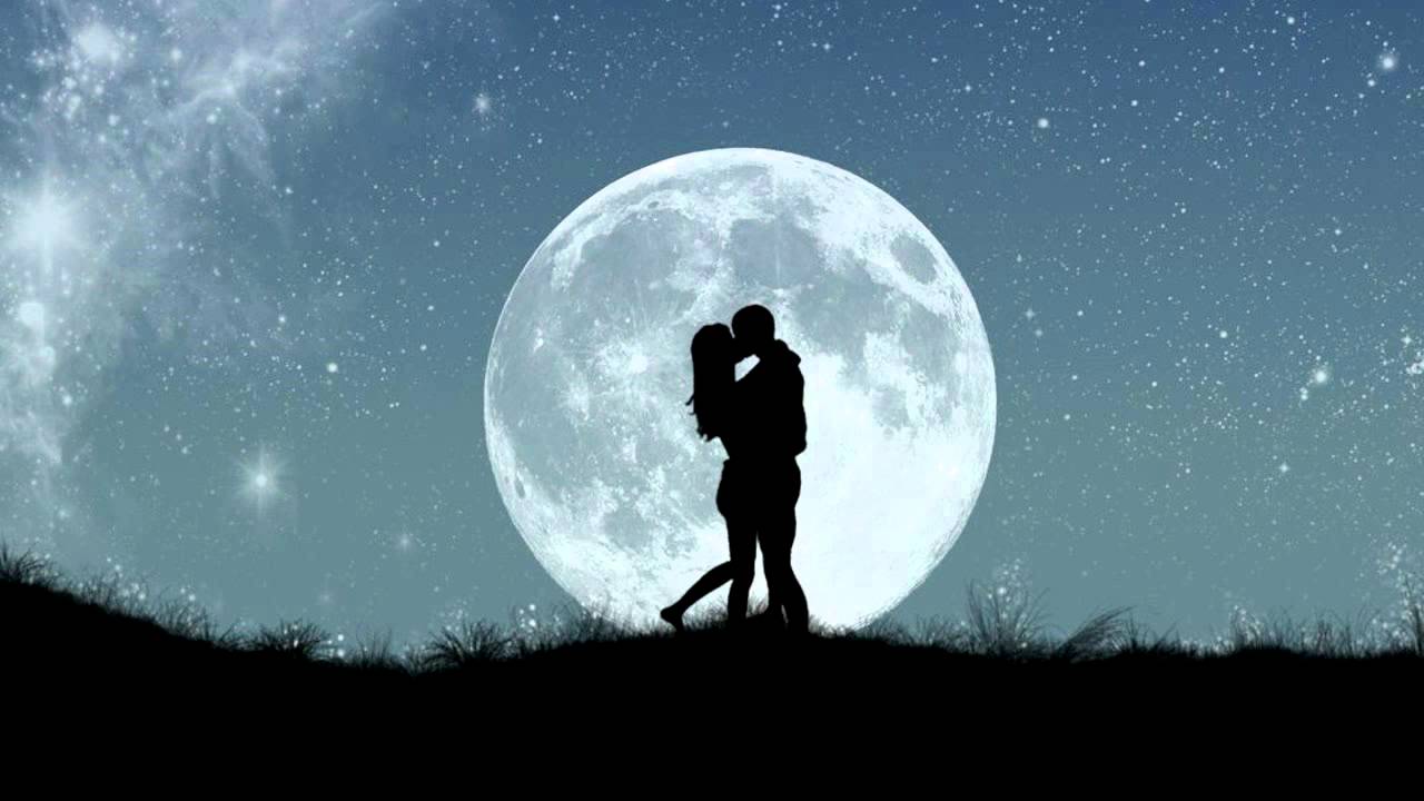 Любовь В Лунном Свете Фото