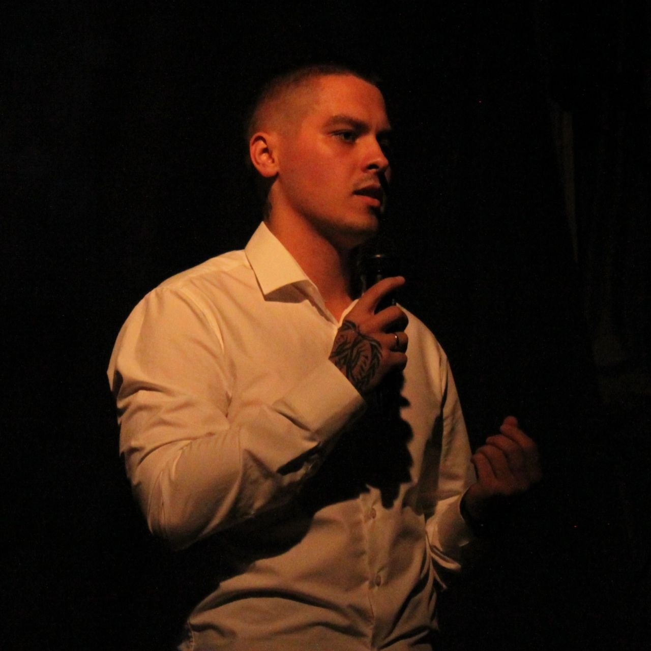 Дмитрий Акишин