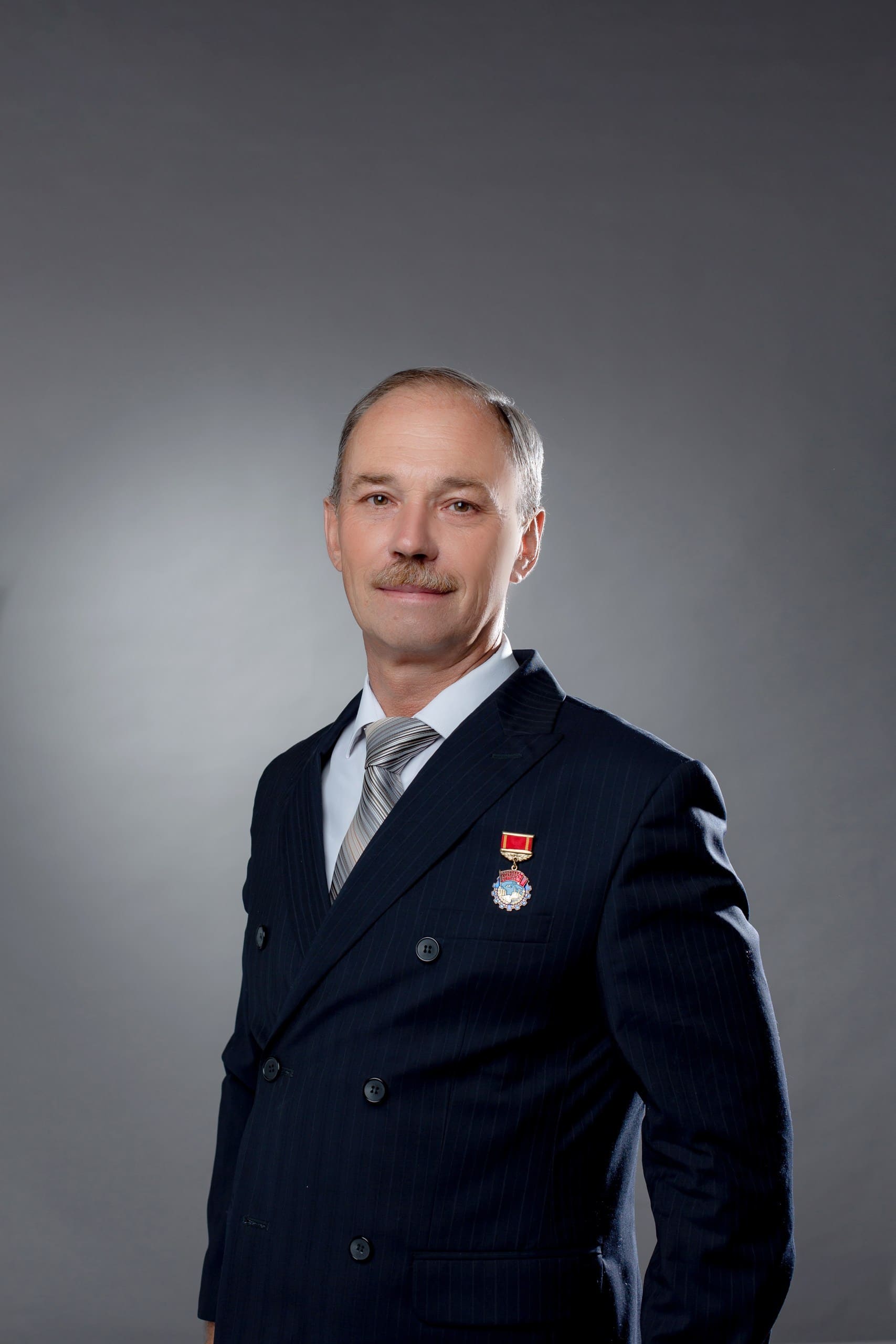 Александр Владимирович Щенников