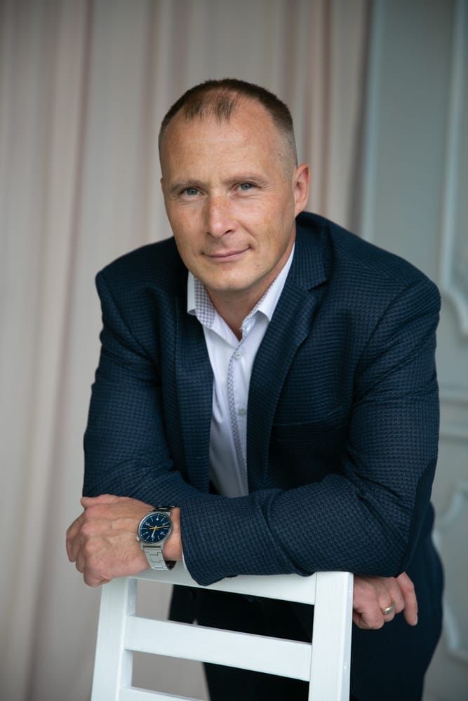 Артём Шустин