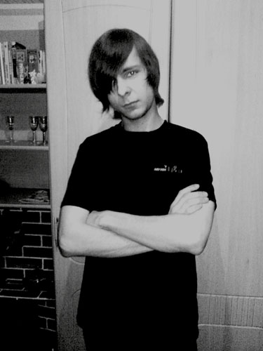 Максим Ангел