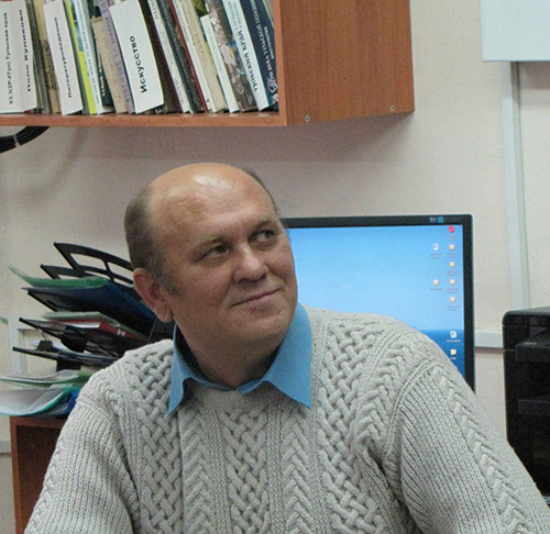 Владимир Милов