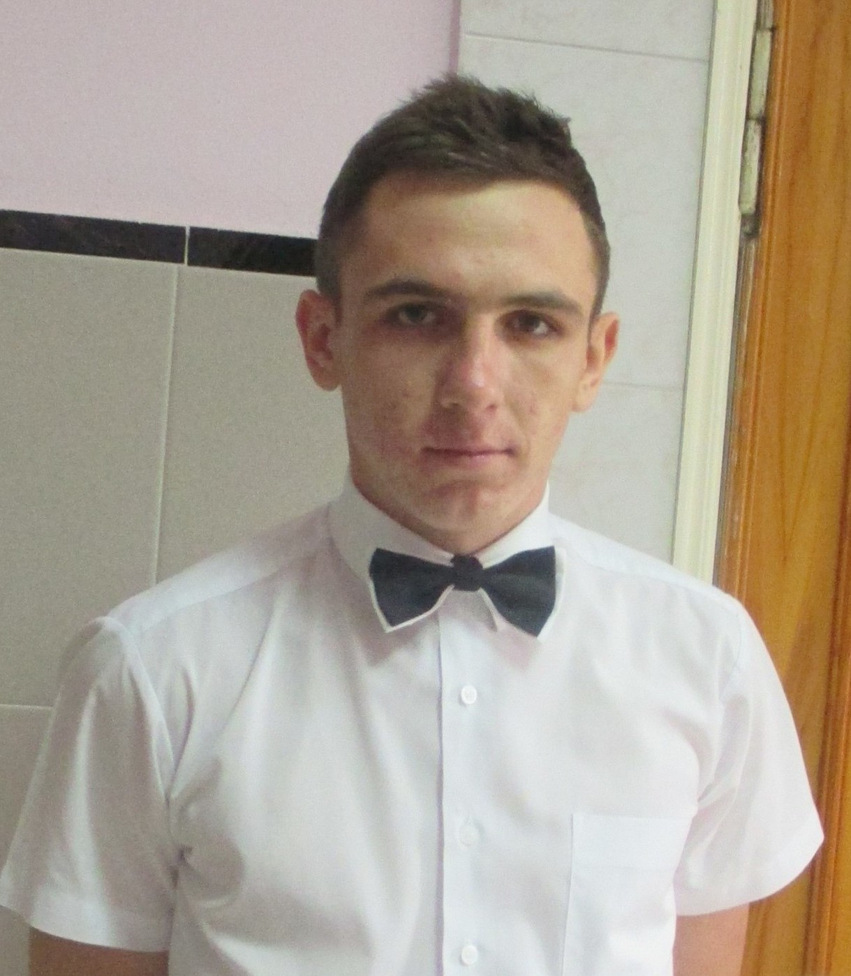 ��������