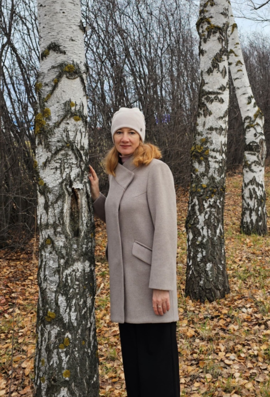 Елена Заря Вик