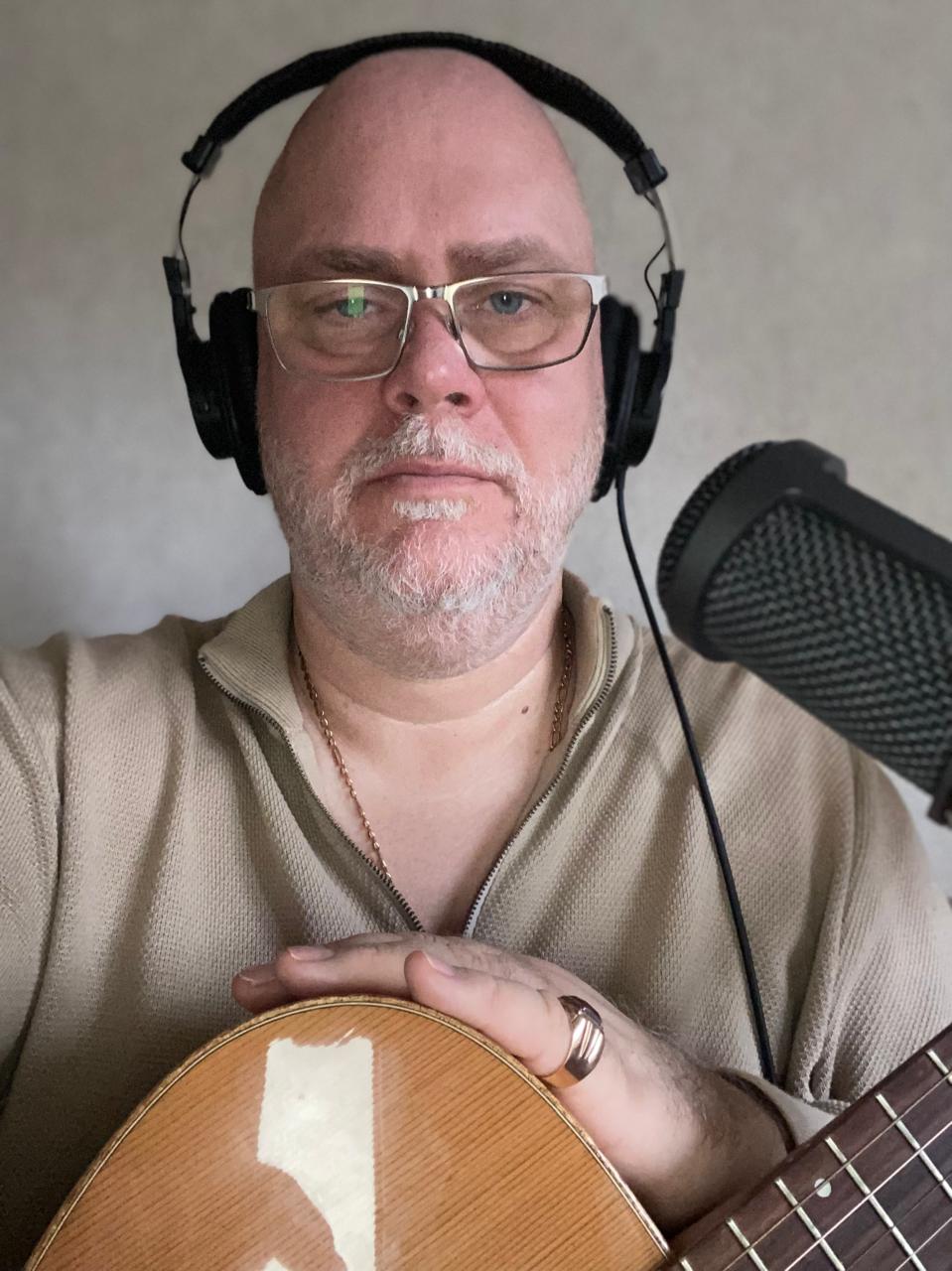 Александр Праздников