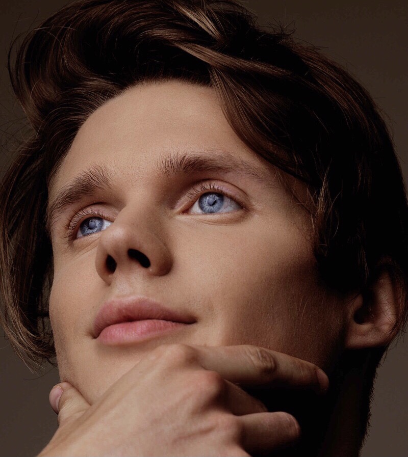 ���� ���