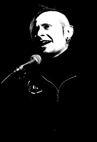 ����� ���