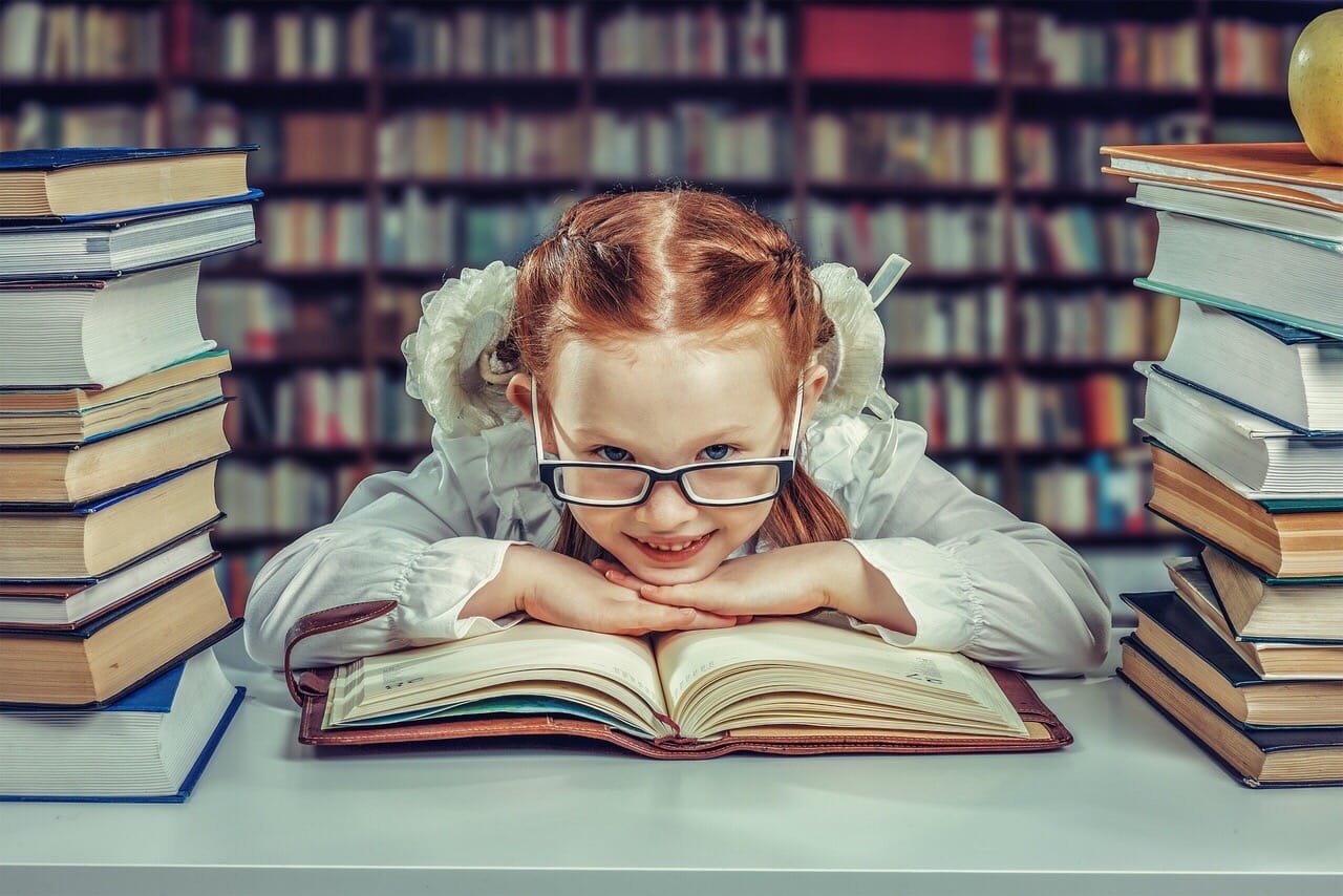 Веселые факты о человеке. Что интересно именно ему. Мемы про общение. 20 забавных фактов. Фредерик бегбедер "99 франков".