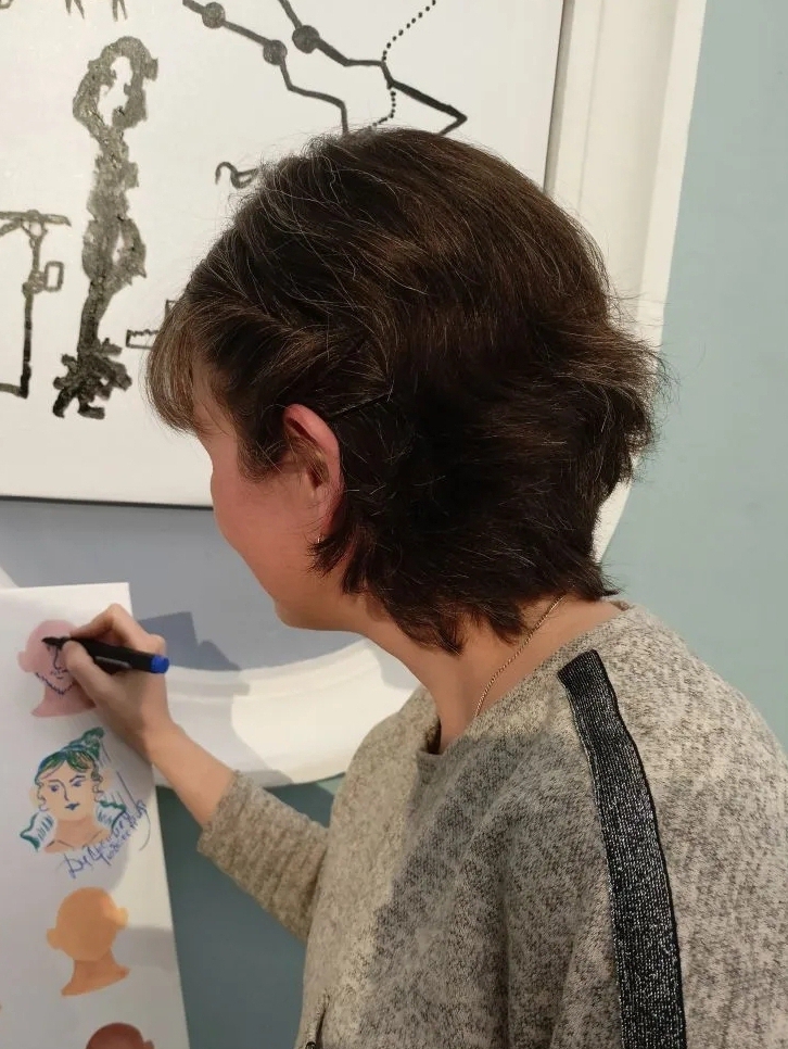 ����� �������������