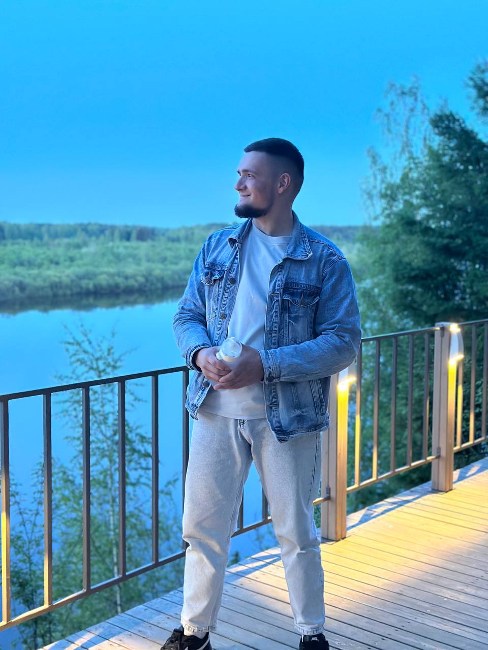 Антон Лунный