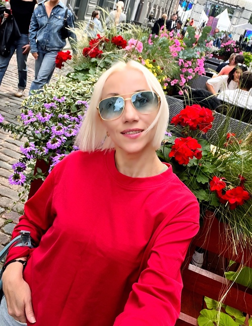 Марго Потес