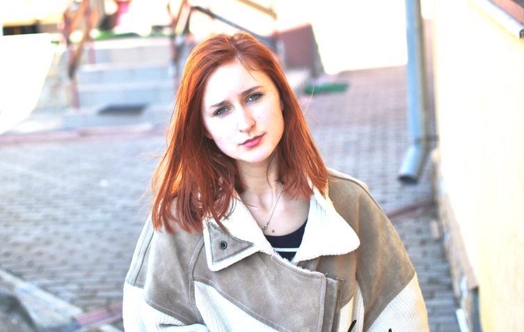 ���� ����