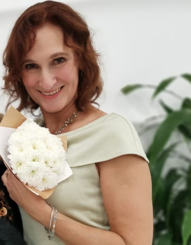 Нелли Иваницкая