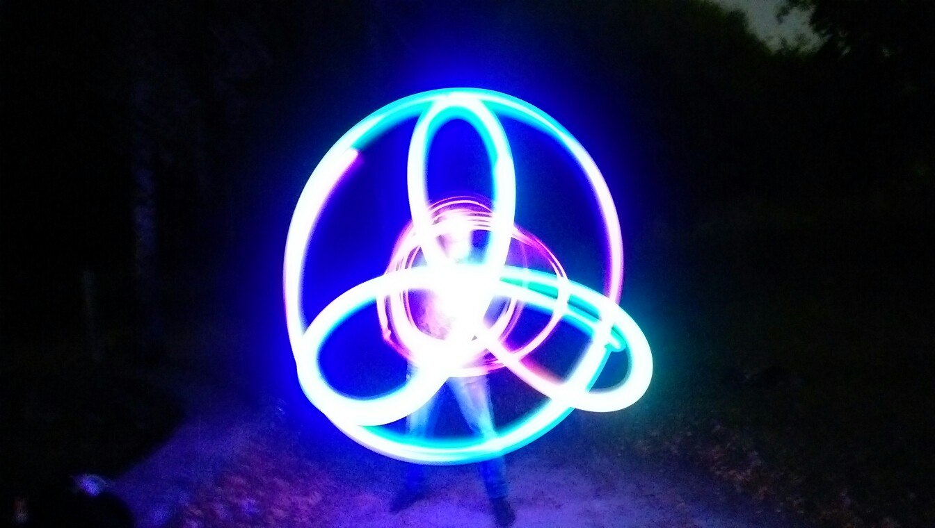 ���� ����