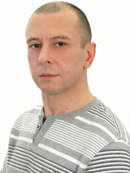 Олег Бучаров