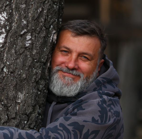 Сергей Постика