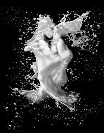 Инь-на-Инь В твоем теле есть дверь в никуда...