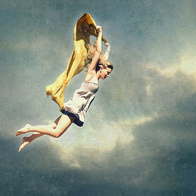 Улетай моя милая девочка