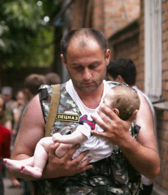 Солдатам Беслана