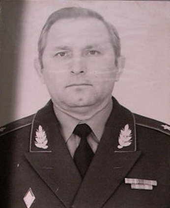 Генералу милиции В. Воробьеву, погибшему в Чечне