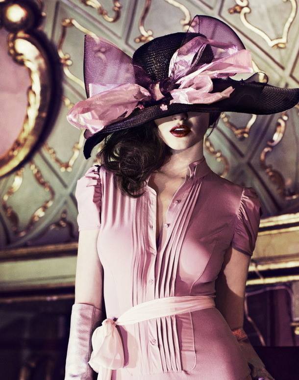 Нелюбимых в пути целовал...