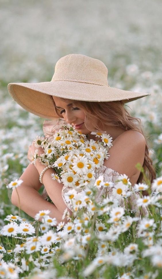 Богиня из мая...