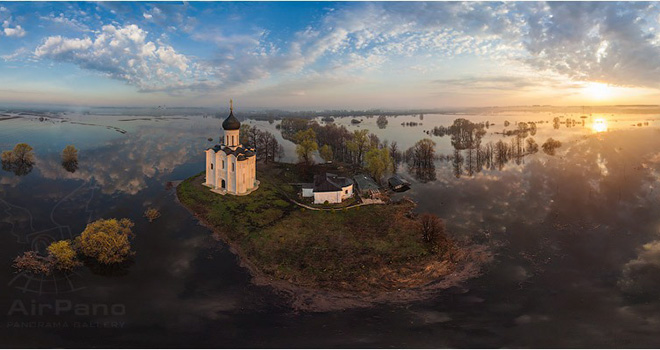 Стучите во Врата...