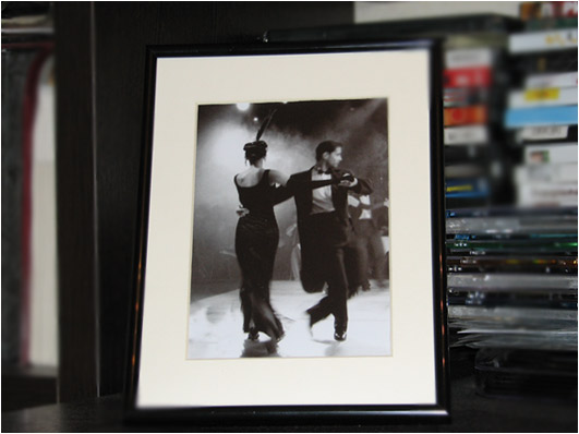 на кончиках пальцев