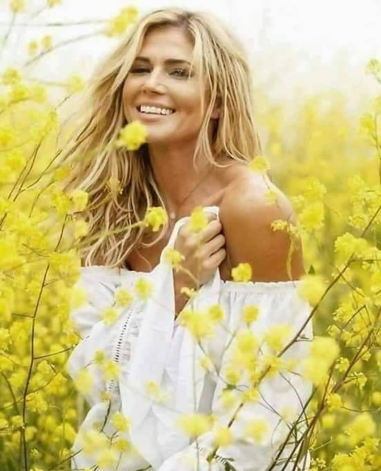 Моей любви прекрасная частица