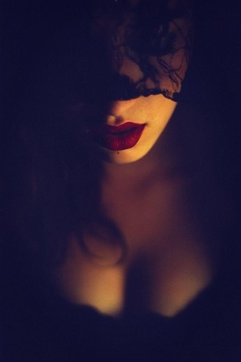 Желаю лишь тебя одну любить