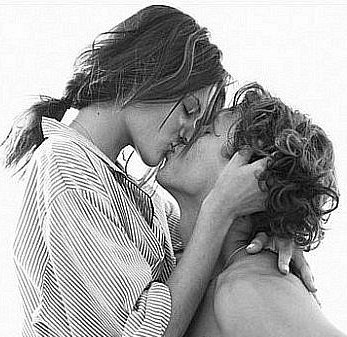 В лучах первых зари