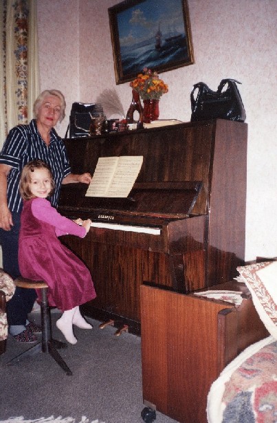 Старое пианино