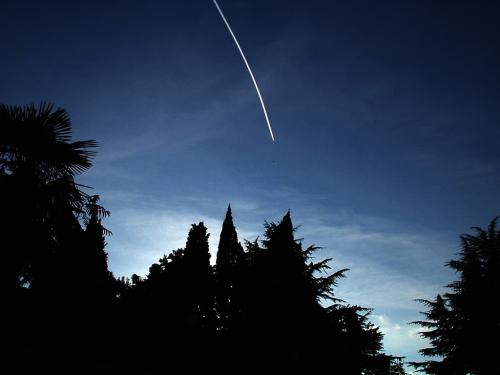 А в складках темноты - любви ваниль...