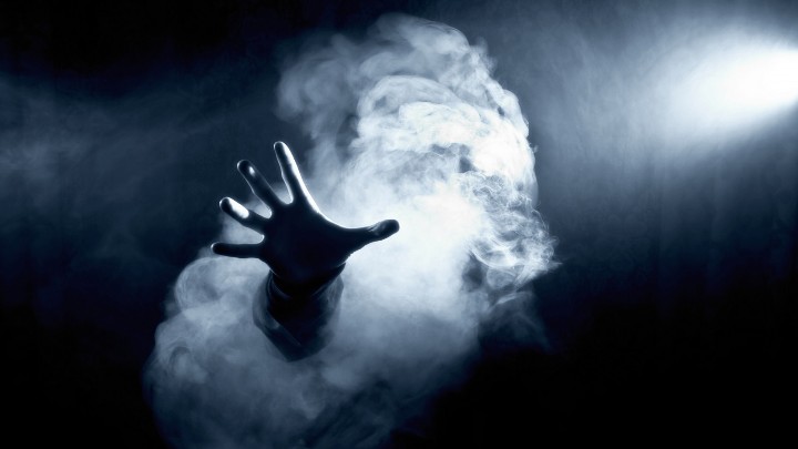 Грех повергает