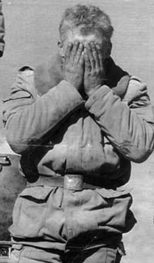 В моей душе есть памятник войне...