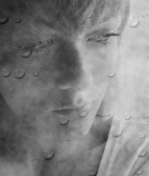 Кошкой на мокрой крыше...