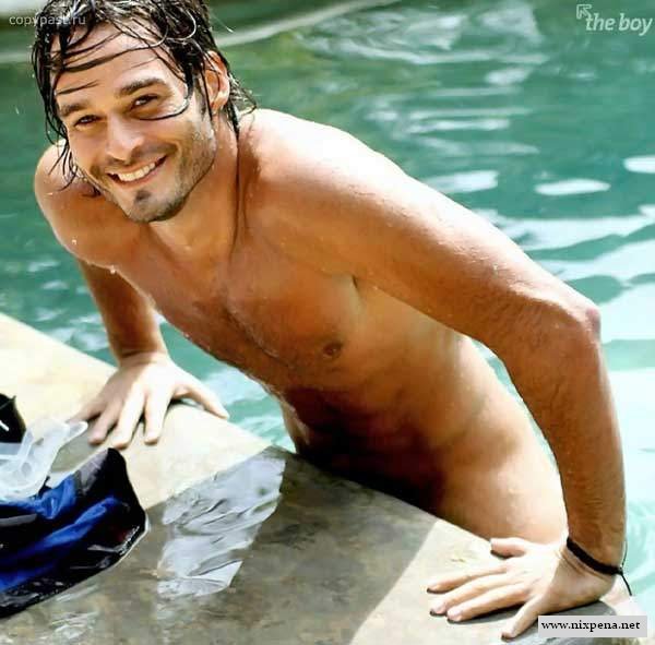 Он вошел неожиданно