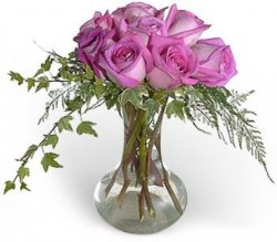 В цветочном магазине..