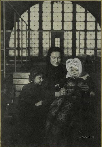 Мамочка, мне плохо, помоги!