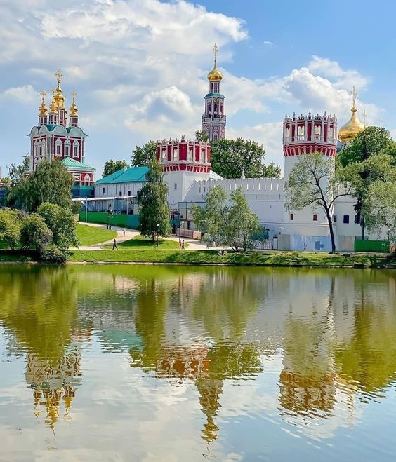 Всё возвращается...