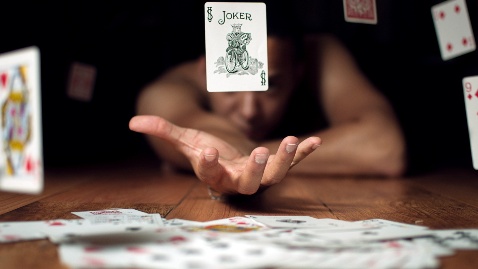 С судьбой в подкидного...