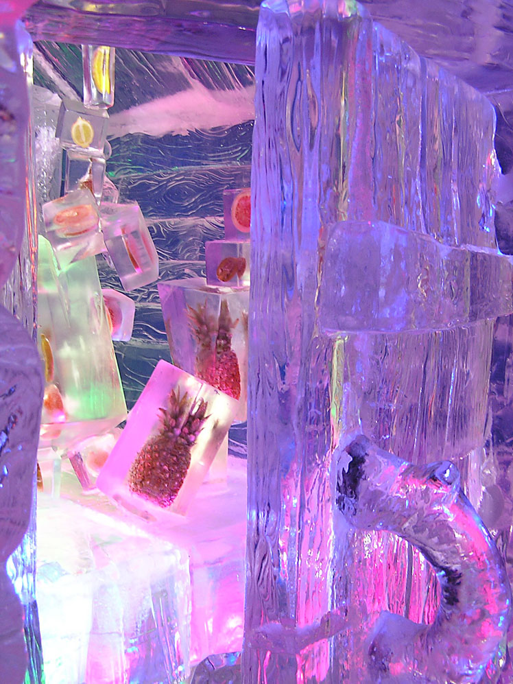 Так далеко.. и всегда рядом..