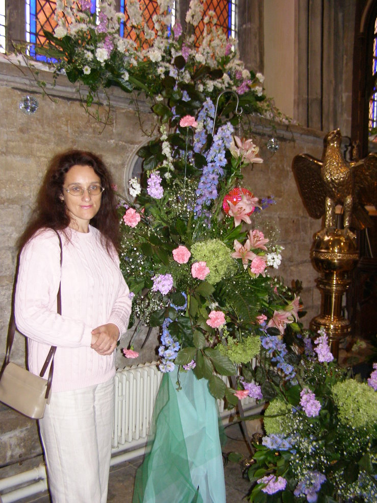 Фестиваль цветов в Croyland abbey