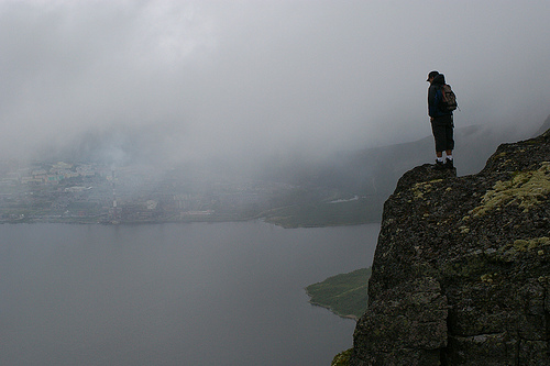 О, скитальческий дух! В пустоте растворяется путь