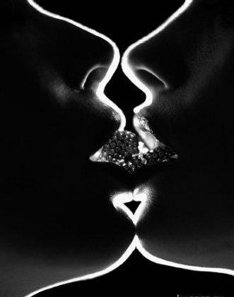 С тобой - хоть в рай, хоть - в бездну...