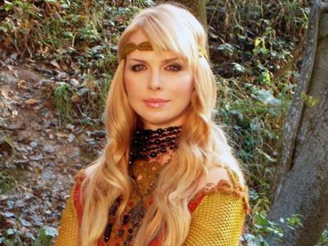 Мне любви глоточка не хватает