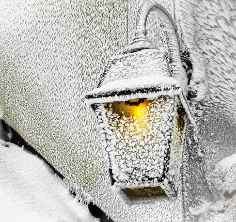 падает снег...